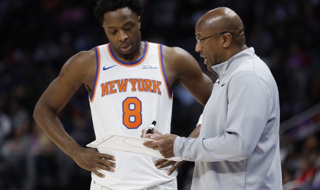 扑克游戏-迈克·布朗：我对我们的开局 以及整场大部分时间的表现都不满意